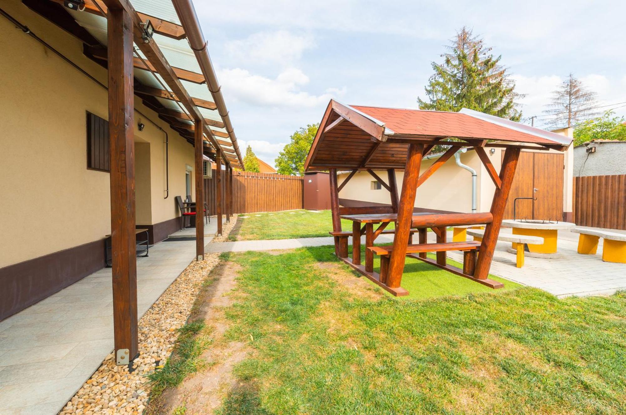 Dió Vendégház Mezőkövesd Exterior foto